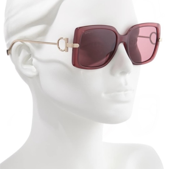 NWT Salvatore Ferragamo Sunglasses
